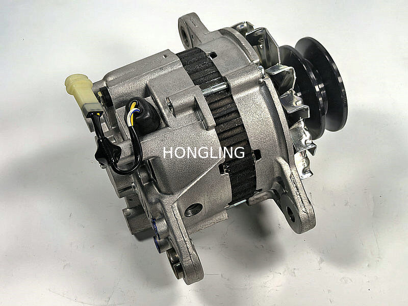 Mitsubishi 6D14 Alternator A002T72986 ME070120